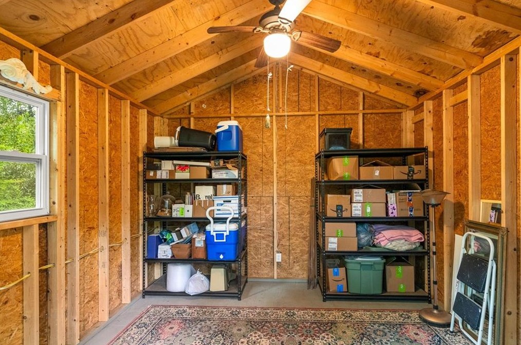 2866 Wiltshire Dr, Decatur GA  30030-4758 exterior