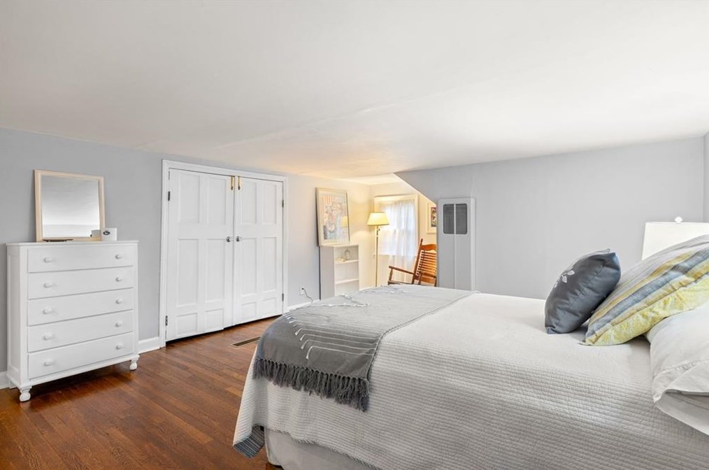 2866 Wiltshire Dr, Decatur GA  30030-4758 exterior