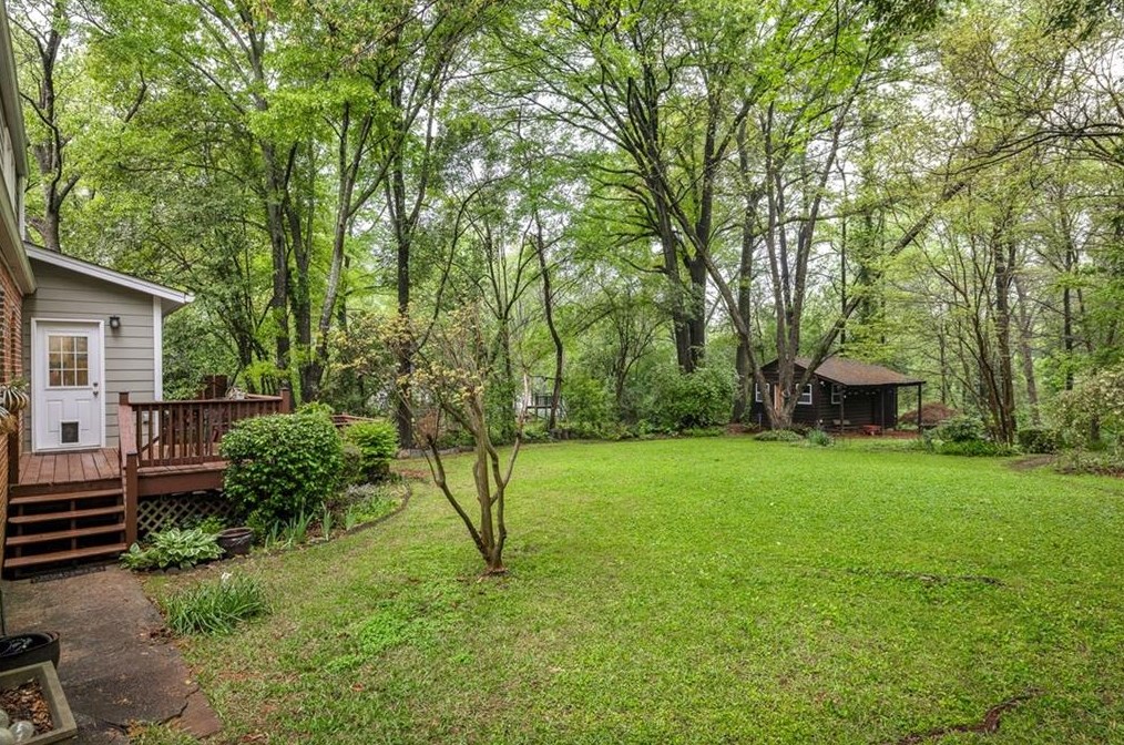 2866 Wiltshire Dr, Decatur GA  30030-4758 exterior