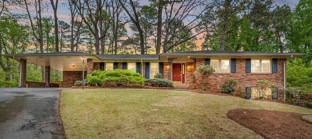 2353 Henderson Mill Ct, Atlanta, GA 30345-2207