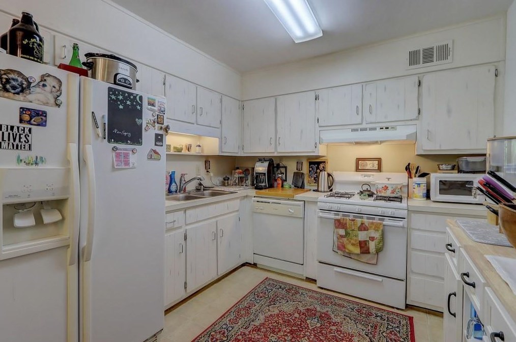 100 Springdale St, Decatur GA  30030-2038 exterior