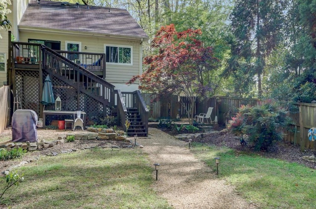 100 Springdale St, Decatur GA  30030-2038 exterior