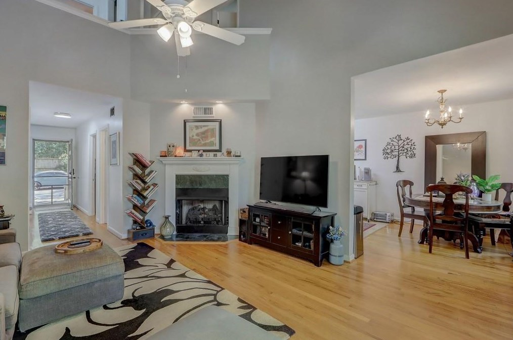 100 Springdale St, Decatur GA  30030-2038 exterior