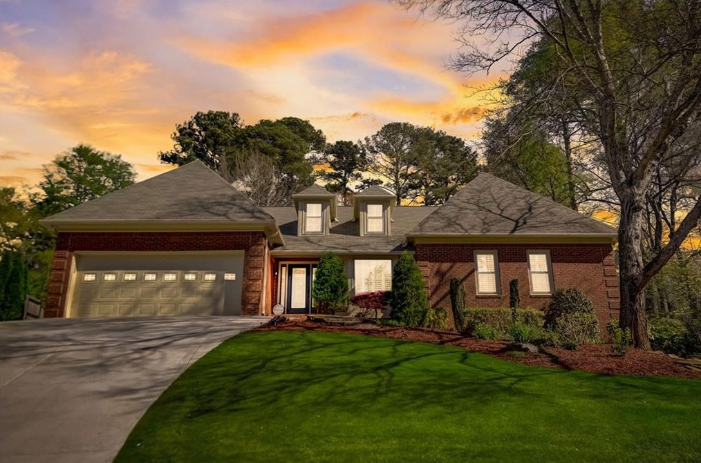 6131 Lackland Ct, Norcross, GA 30092-2391