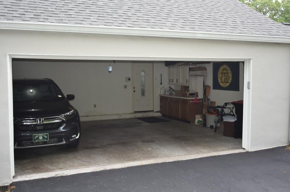 106 Paces Run, Atlanta GA  30339-3772 exterior