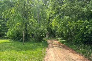 121 Carver Dr, Jefferson, GA 30549 - Photo 10