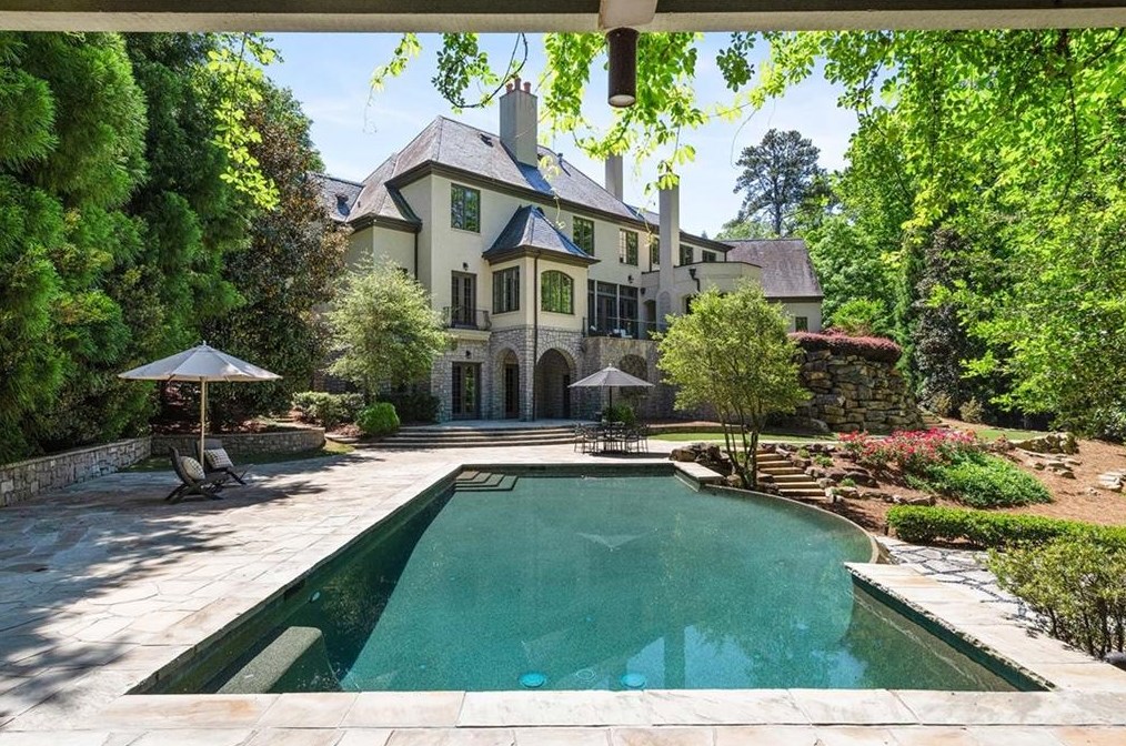 4260 Irma Ct, Atlanta, GA 30327-3713