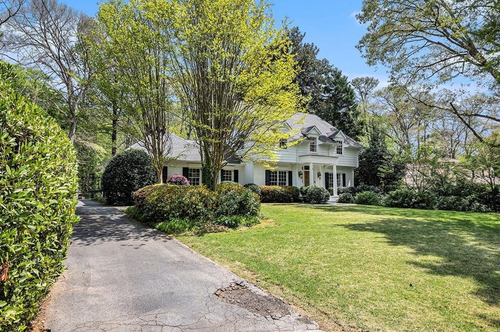 3391 Pinestream Rd Nw, Atlanta, GA 30327