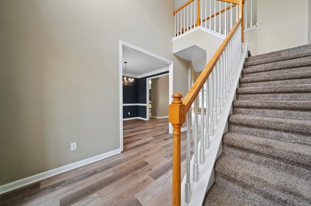 213 Vineyard Dr, Dallas, GA 30132