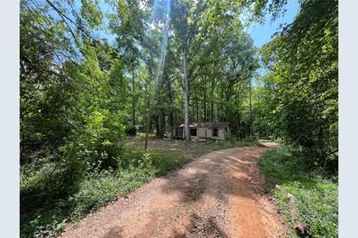 121 Carver Drive, Jefferson, GA 30549 - Photo 10