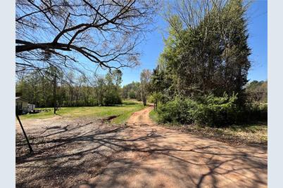 121 Carver Drive, Jefferson, GA 30549 - Photo 4