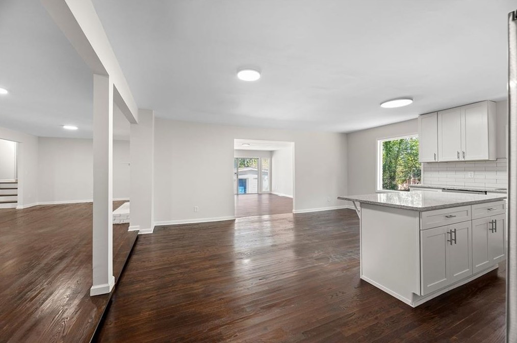 3412 Elmtree Dr, Atlanta GA  30311-3028 exterior