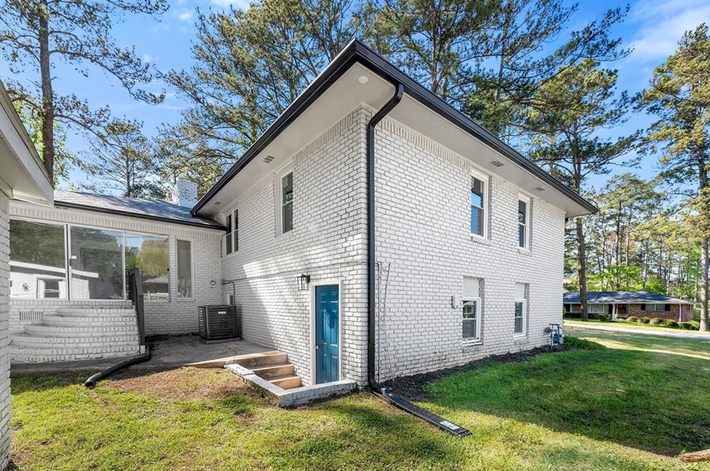 3412 Elmtree Dr, Atlanta GA  30311-3028 exterior