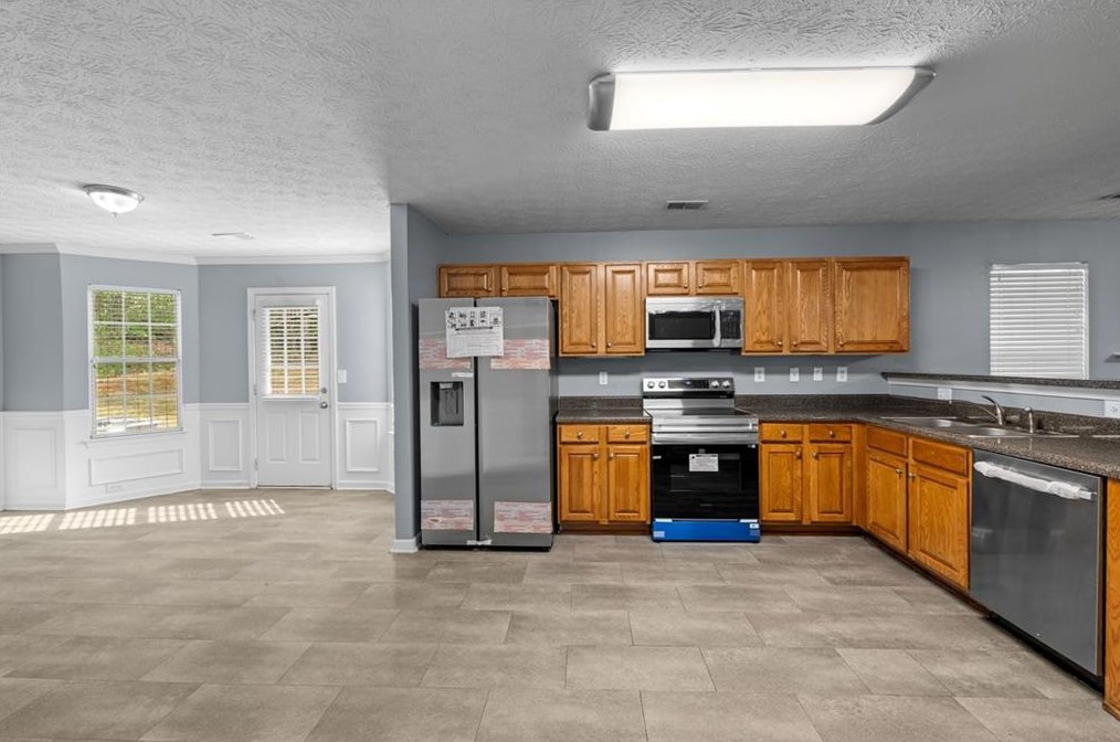 1793 Birkshire Rdg, Mcdonough, GA 30252-2002