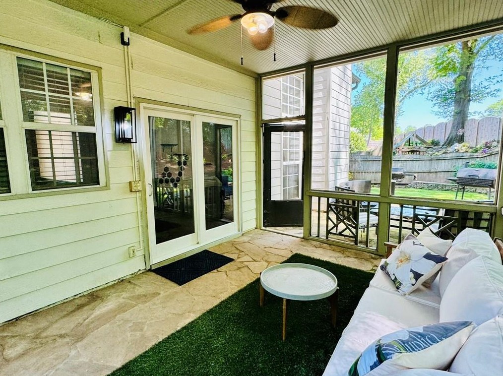 2904 Cottesford Way, Smyrna GA  30080-2192 exterior