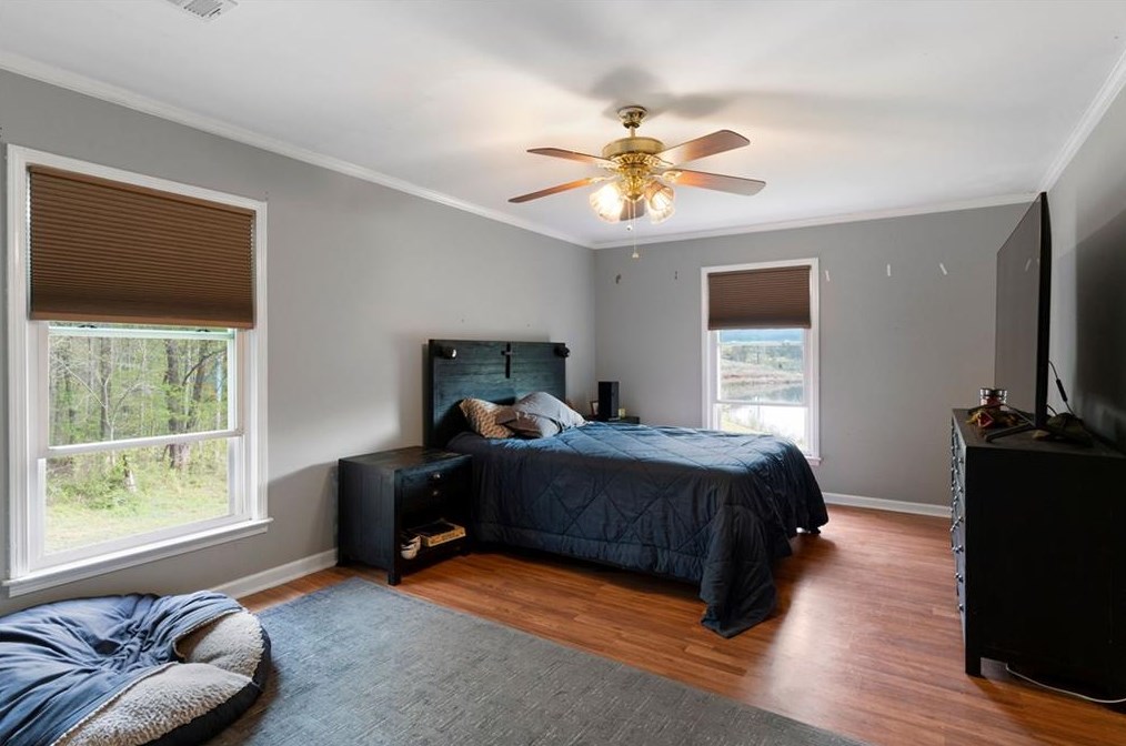 8111 Dallas Acworth Hwy, Dallas GA 30132-7936 exterior