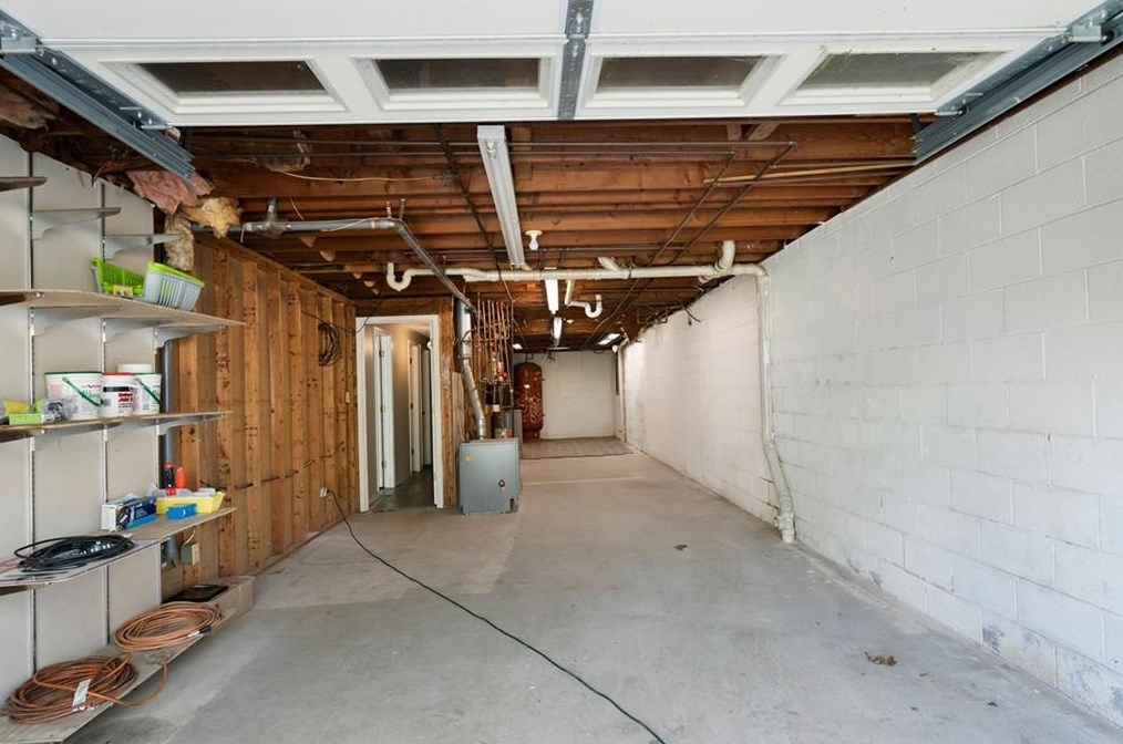 8111 Dallas Acworth Hwy, Dallas GA 30132-7936 exterior