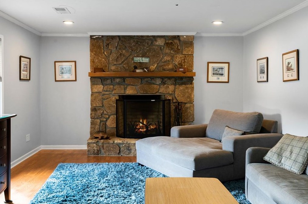 8111 Dallas Acworth Hwy, Dallas GA 30132-7936 exterior