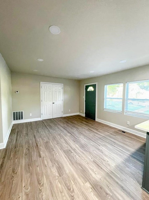 1106 Wyland Dr, Atlanta, GA 30310-3737