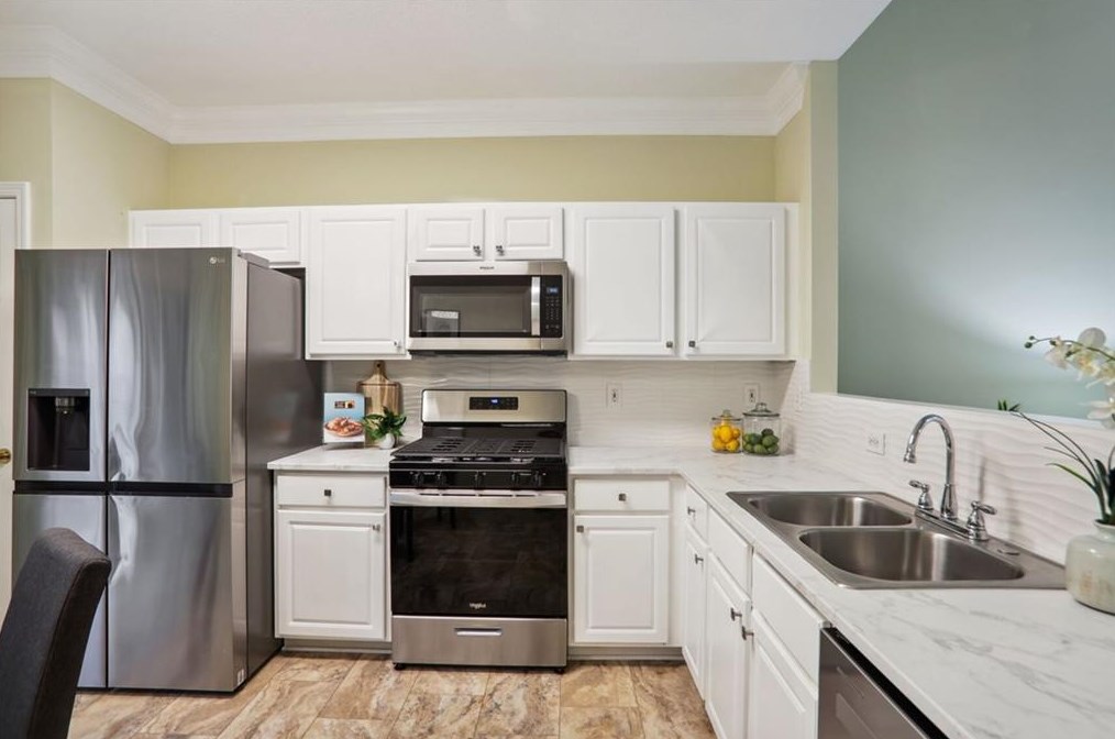3025 Oxwell Dr, Duluth GA  30096-9217 exterior