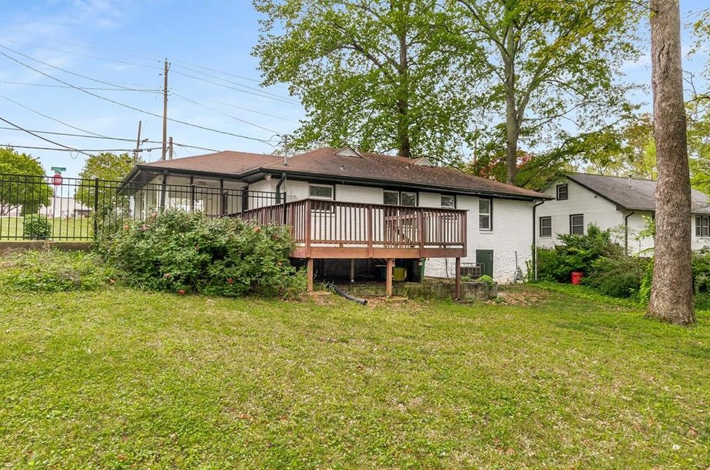 2165 2nd Ave, Decatur GA  30032 exterior