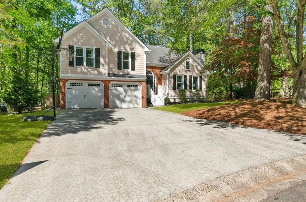 1103 Woodfall Ct, Holly Springs, GA 30189-6819
