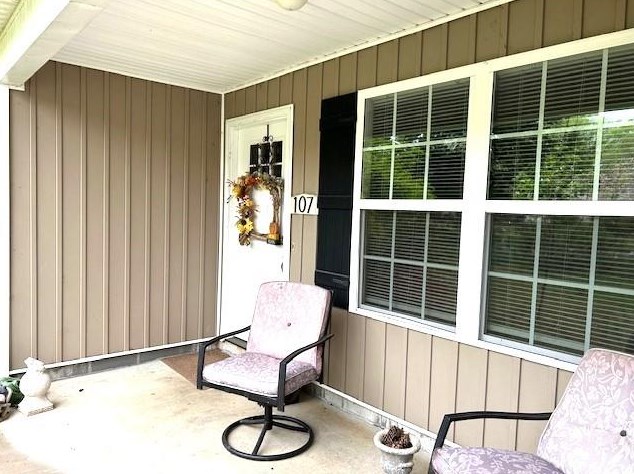 107 Sylvania Cir, Calhoun, GA 30701