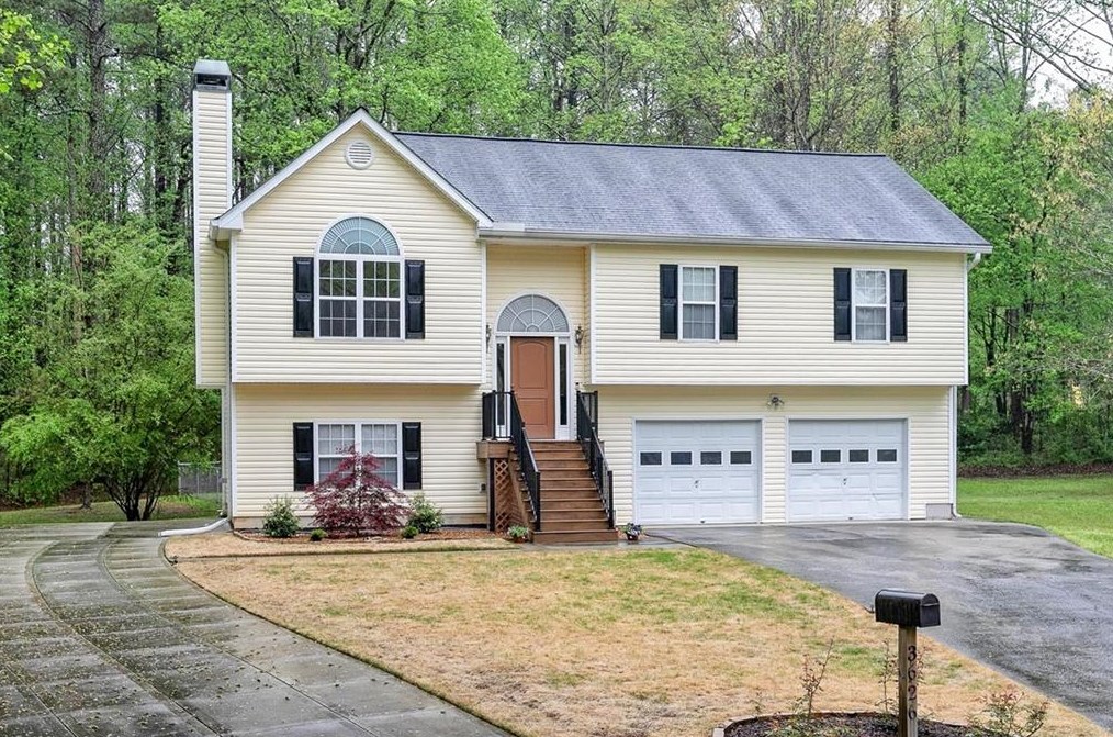 3626 Homewood Dr, Powder Springs, GA 30127