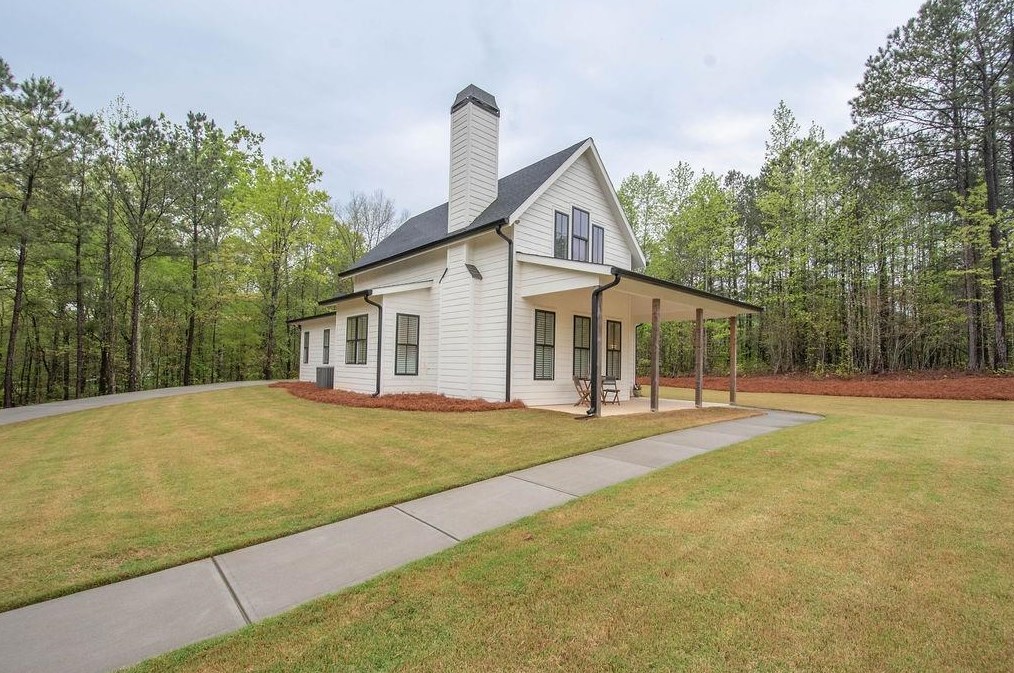 7301 Cantrell Rd, Douglasville, GA 30135-6309
