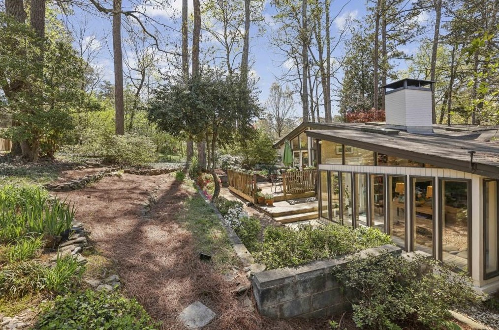 2123 Abby Ln, Atlanta GA  30345-3516 exterior