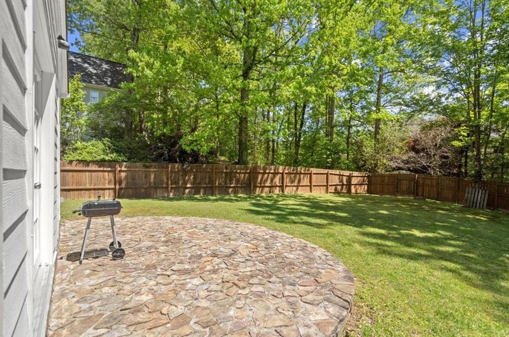 3905 Piper Glen Dr, Buford GA  30519-3987 exterior