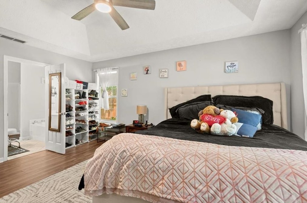 3905 Piper Glen Dr, Buford GA  30519-3987 exterior