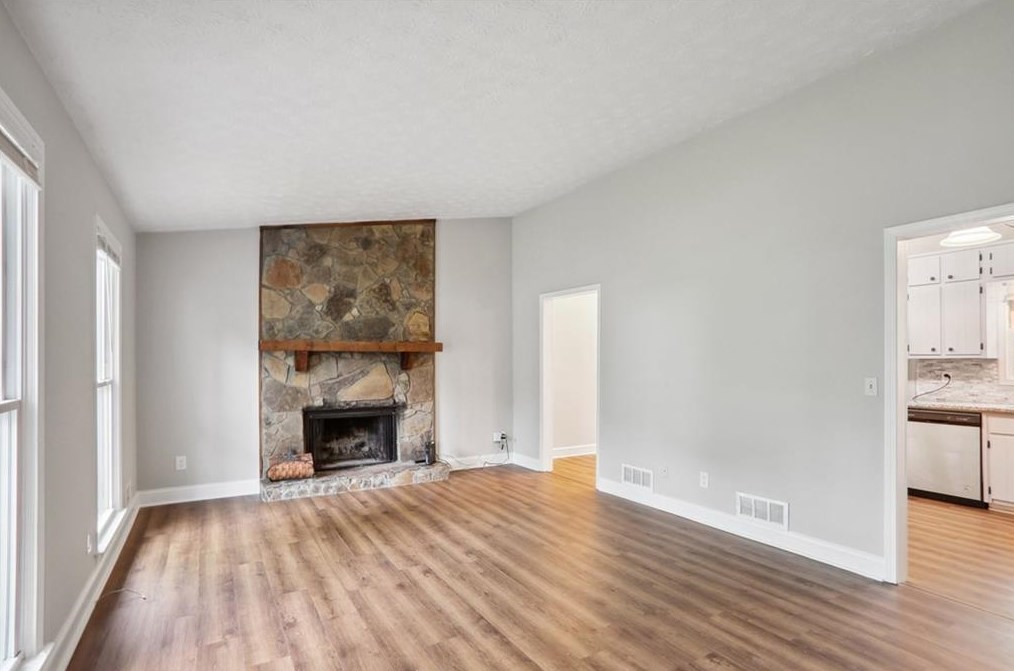 2528 Landington Way, Duluth, GA 30096