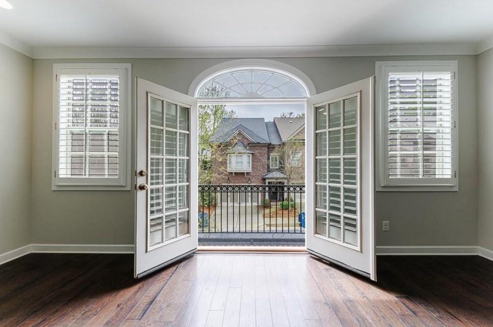 308 Nottaway Ln, Alpharetta GA 30009-2287 exterior