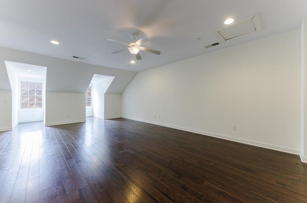 308 Nottaway Ln, Alpharetta GA 30009-2287 exterior