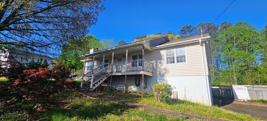 112 Village Ct, Holly Springs, GA 30188-1917
