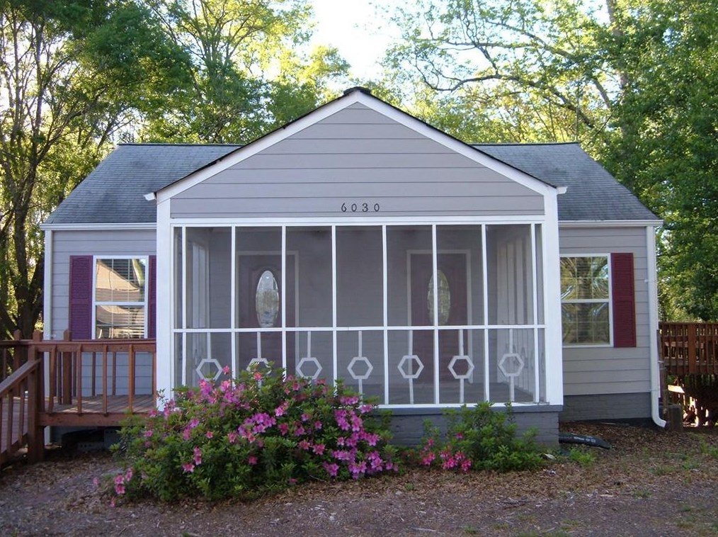 6030 Gordon Rd, Austell GA  30168-4933 exterior