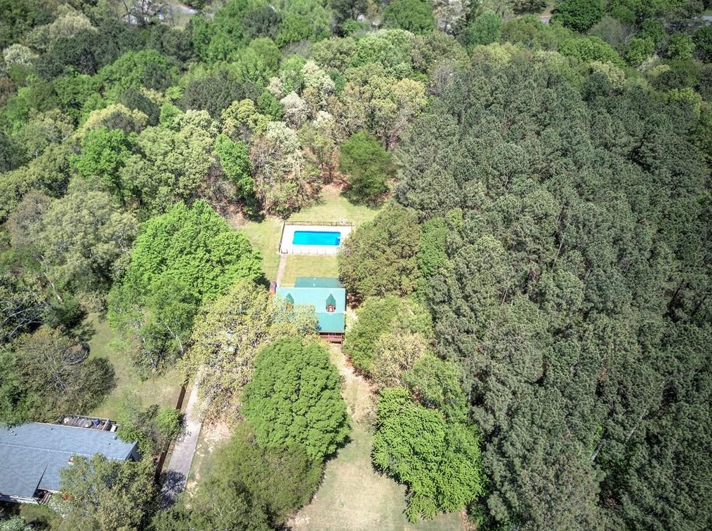 4134 Dews Pond Rd, Calhoun GA  30701-4337 exterior