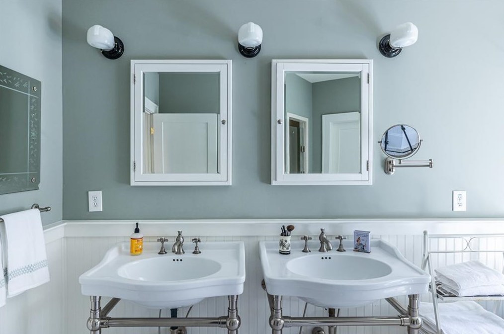 261 Second Ave, Decatur GA  30030-3551 exterior