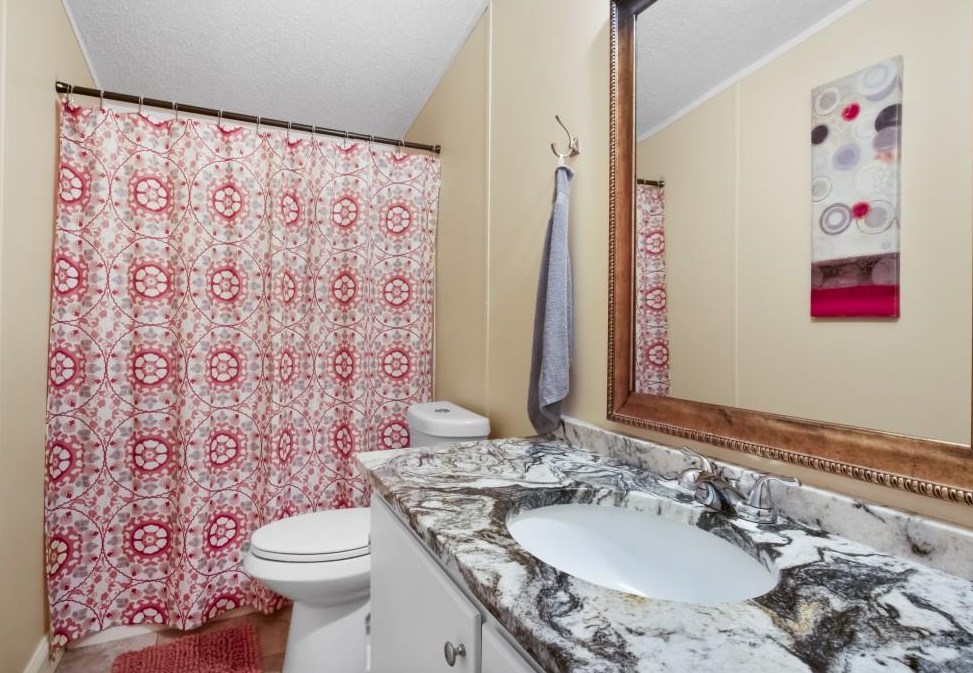 2560 Winding Lake Trl, Conyers GA  30012-2492 exterior
