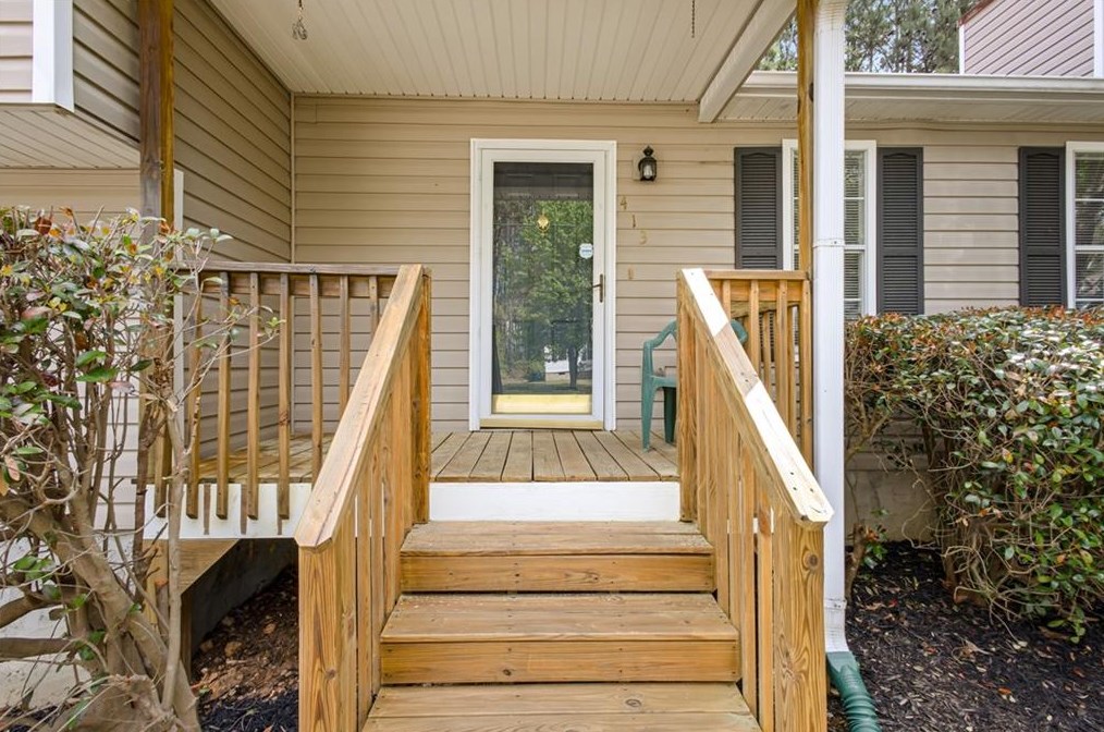 413 Ivy Terrace Dr, Dallas, GA 30157-5538