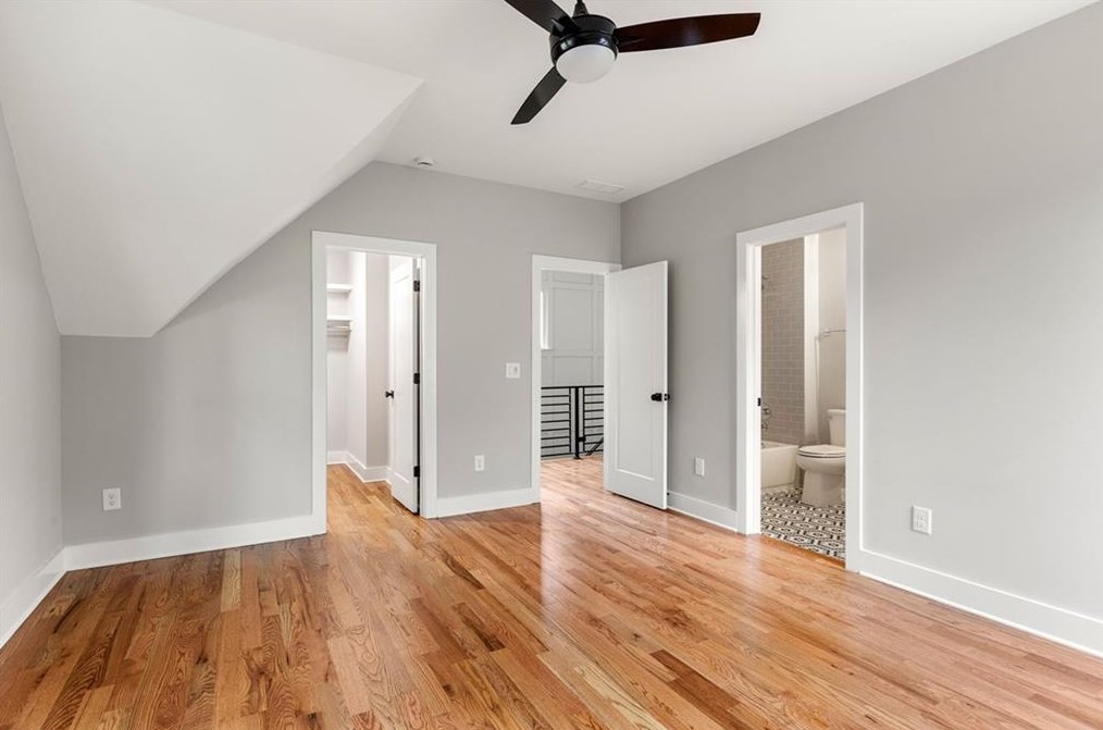 632 Sycamore Dr, Decatur GA  30030-2749 exterior