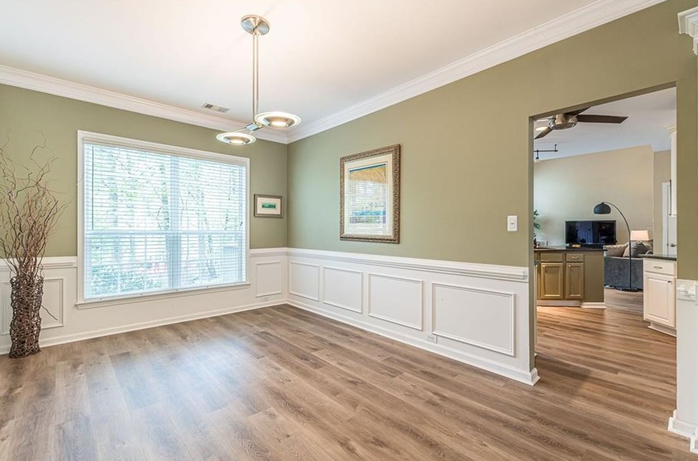 1802 Hidden Springs Walk, Smyrna GA  30082-4252 exterior