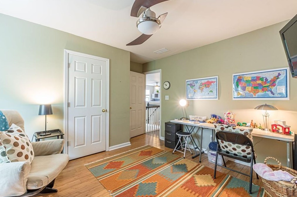 1802 Hidden Springs Walk, Smyrna GA  30082-4252 exterior