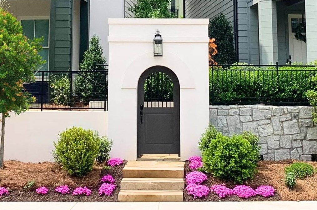 106 Sheridan Dr, Atlanta GA  30305-3136 exterior