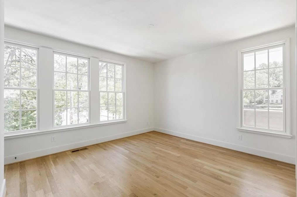 106 Sheridan Dr, Atlanta GA  30305-3136 exterior