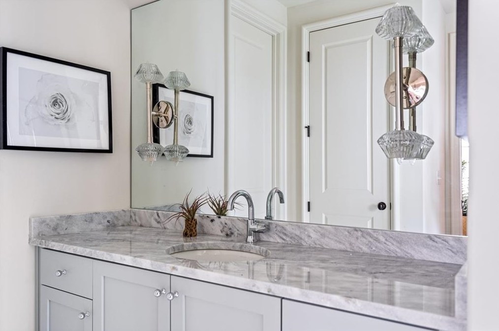 106 Sheridan Dr, Atlanta GA  30305-3136 exterior