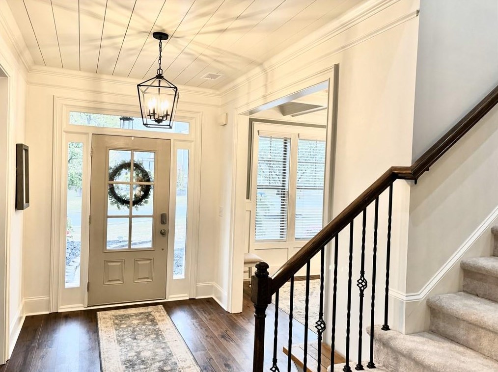 1211 Sterling Lake Dr, Jefferson, GA 30549-7311