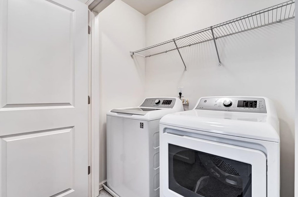 2721 Avanti Way, Decatur GA  30035-4192 exterior