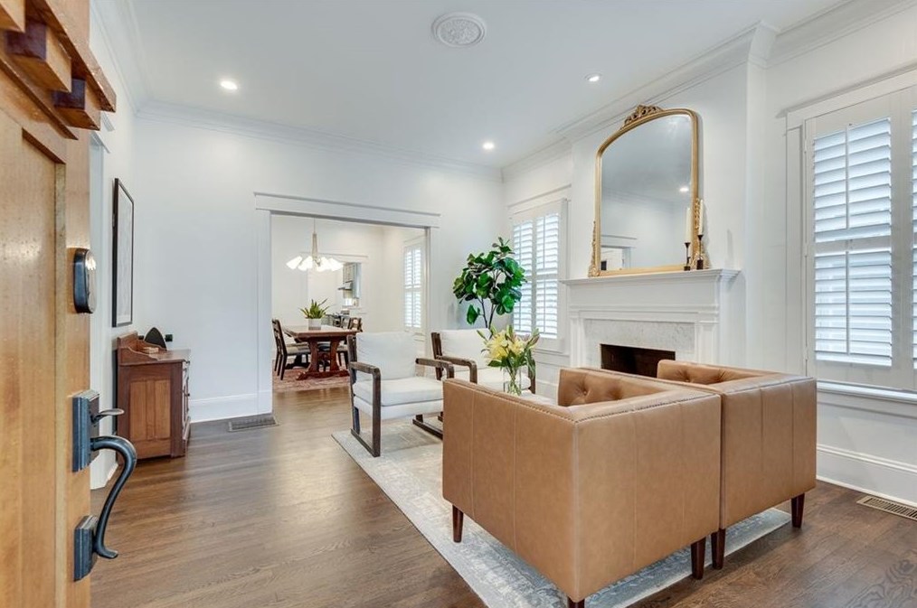 637 Cresthill Ave, Atlanta GA  30306-3639 exterior